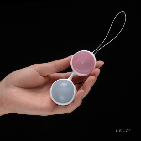 Набор вагинальных шариков LELO Beads, диаметр 3,5 см, изменяемая нагрузка, 2х28 и 2х37 г || Набір вагінальних кульок LELO Beads, діаметр 3,5 см, змінне навантаження, 2х28 та 2х37 г